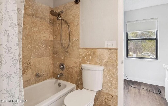 Building Photo - 8191 Trafalgar Sq