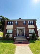 Building Photo - 504 Ashford Ave