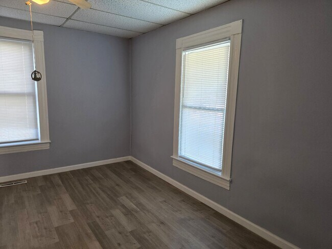 Building Photo - 3 Bed 2 Bath Home Mount Airy NC