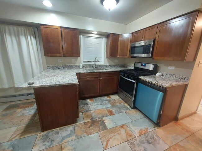 Building Photo - 4623 Eberly Ave