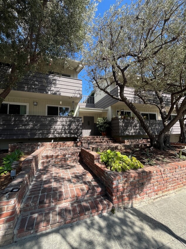 1317 Stanford St Unit 6, Santa Monica, CA 90404 Condo for Rent in