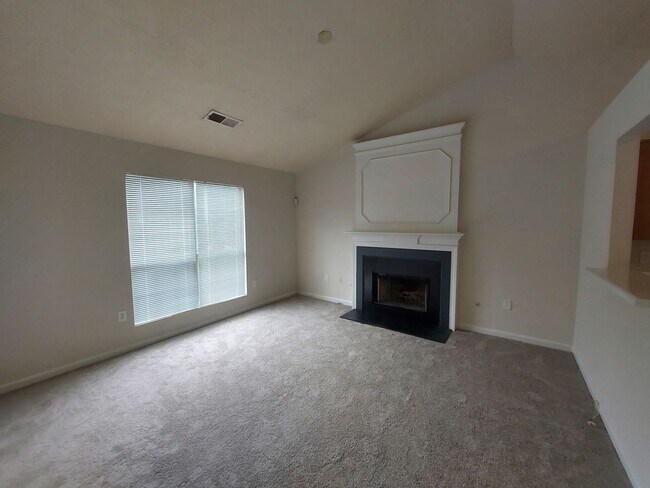Building Photo - 3827 Conley Downs Dr