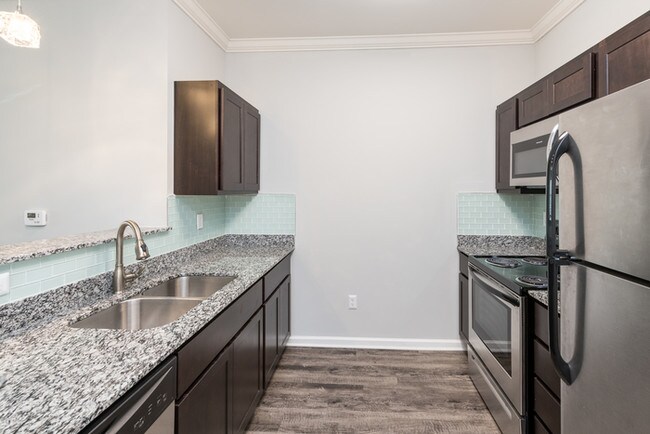 Foto del edificio - 3 Bedroom 2 Bath Renovated