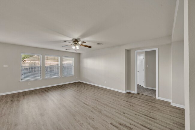 Building Photo - 9518 Milas Way