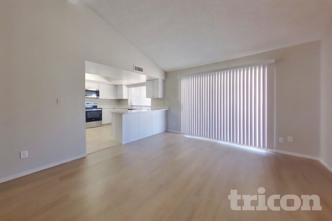 Foto del edificio - 3629 W Kelton Ln