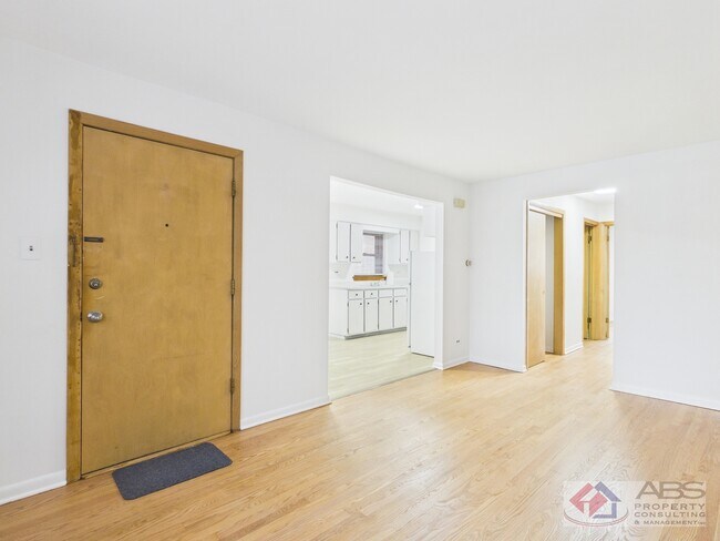 Foto del edificio - 11219 S Martin Luther King Dr