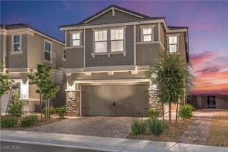 Building Photo - 2457 Padulle Pl