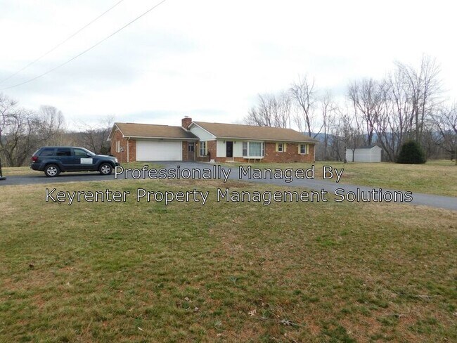 Building Photo - 1266 Mt Torrey Rd