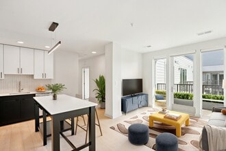 Building Photo - Venture on I