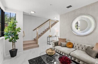 Building Photo - 2336 E 4th Ave