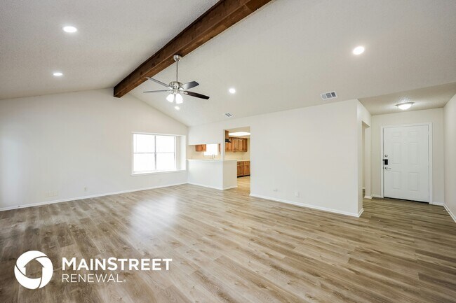 Foto del edificio - 2755 Knoll Tree St