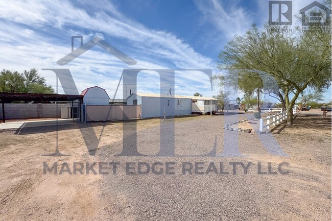 Foto del edificio - 2Bed/2Bath Mobile Home in Apache Junction! Ready for Immediate Move-In! -- NO HOA! RV PARKING!