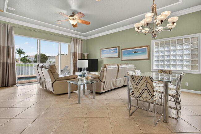 Building Photo - 212 Berenger Walk