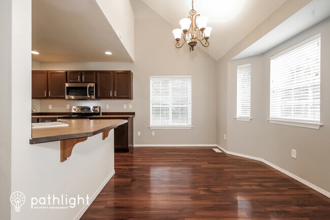 Foto del edificio - 4465 SE Scenic View Lane, Port Orchard, WA...