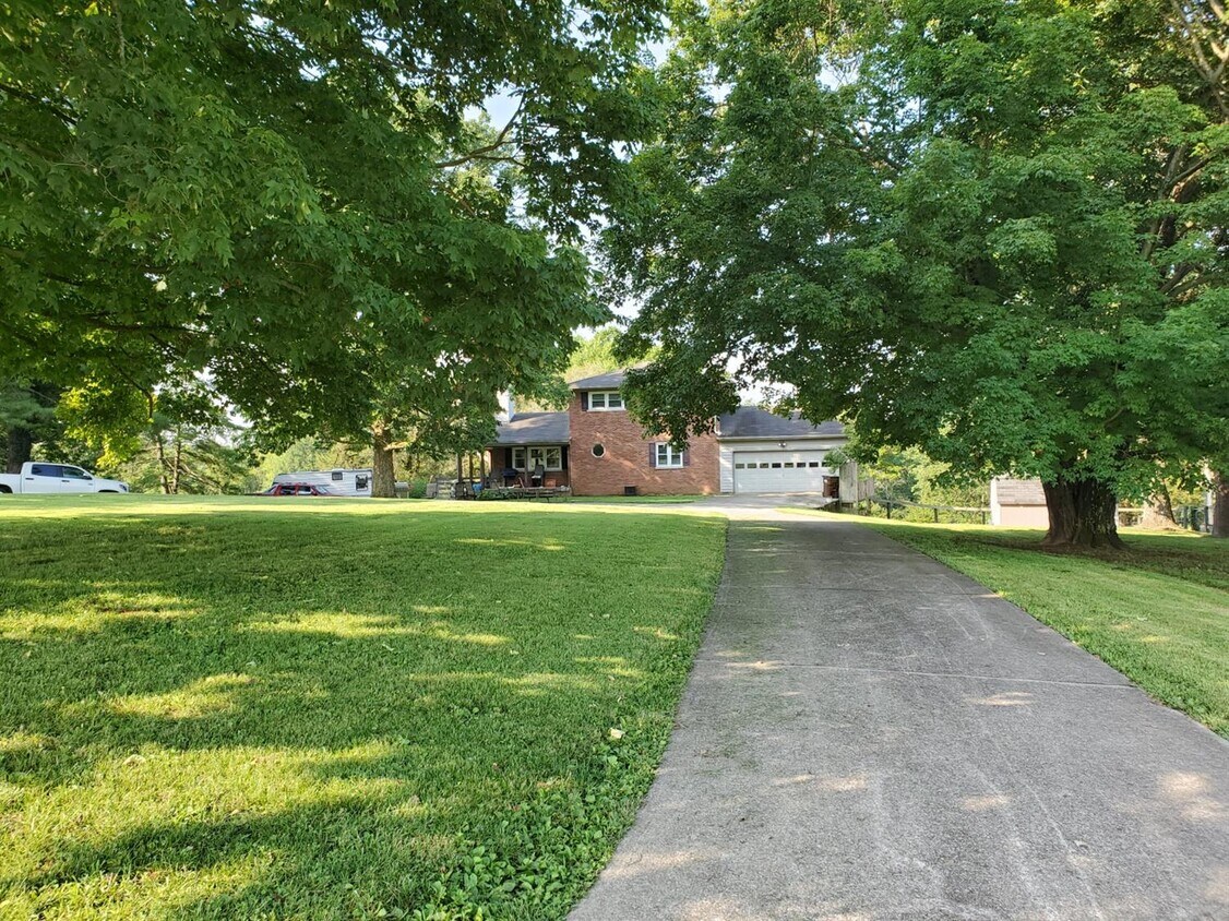 Primary Photo - 2793 Bowman Mill Rd