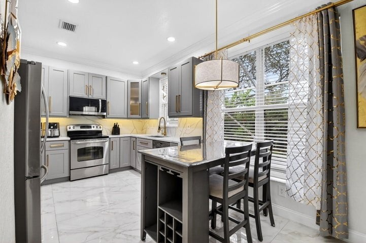 Photo - 5029 Starblaze Dr (Greenacres, FL)