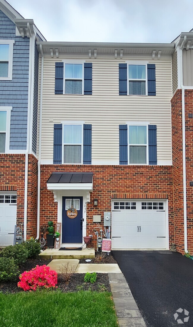 Building Photo - 3057 Strasbaugh Dr