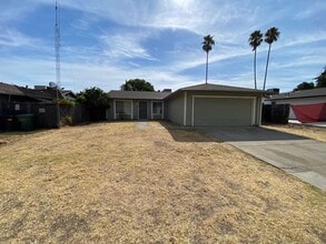 Building Photo - 6804 Harlequin Way