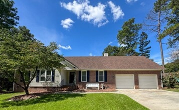 Building Photo - 7719 Klondyke Dr