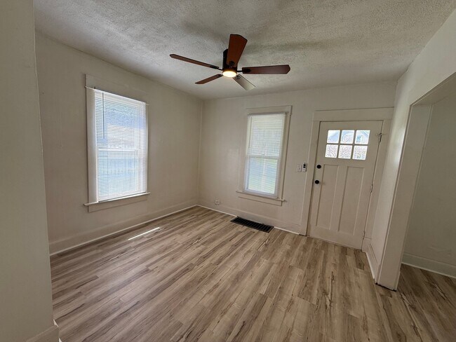 Foto del edificio - 147 15th St