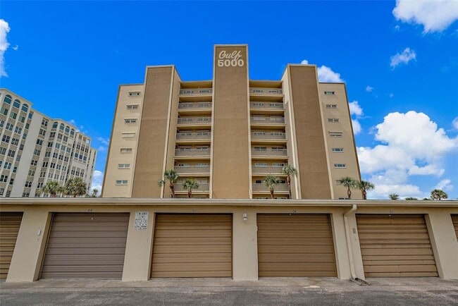 Foto del edificio - 5000 Gulf Blvd