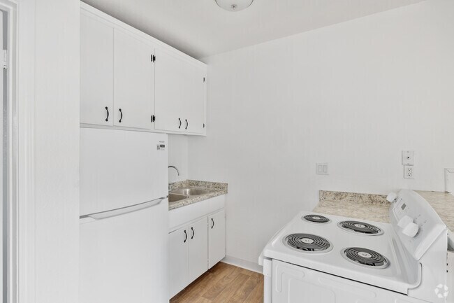 1 habitación, 1 baño, 460 pies cuadrados, cocina - The Plaza