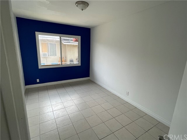 Building Photo - 1095 E Nocta St