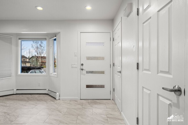 Photo - 6627 Zurich St Apartment