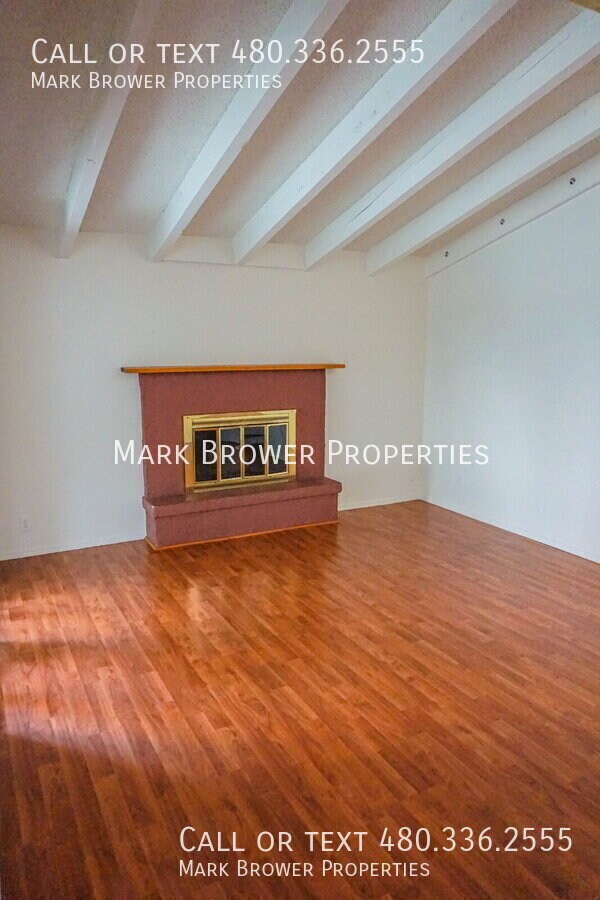 Foto del edificio - 3131 S Fairfield Dr