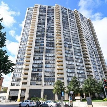 Photo - 3930 N Pine Grove Ave Apartment