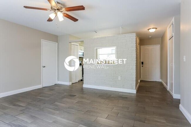 Building Photo - 4 Bedroom Pet-Friendly Home in Margate, FL with Main Street Renewal