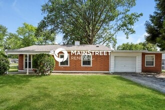 Building Photo - 23 Jamestown Dr