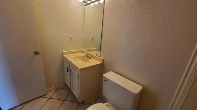 Foto del edificio - 557 Harrison Dr