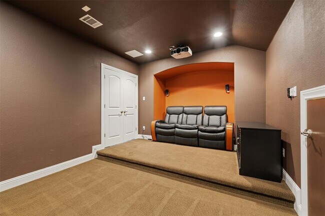 Building Photo - 8606 Evelina Trail