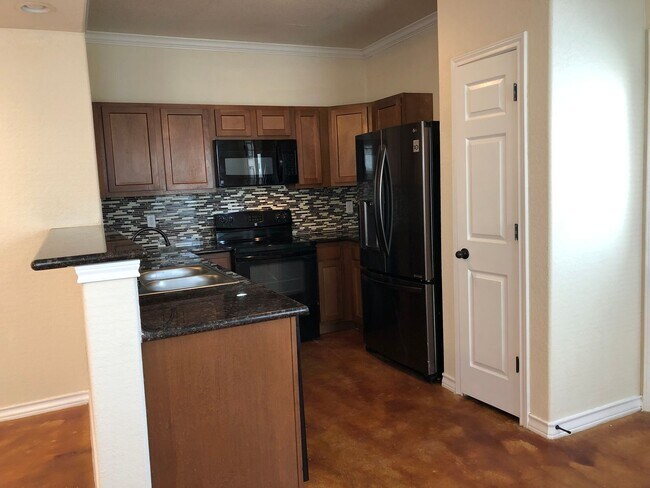 Foto del edificio - Town home for rent