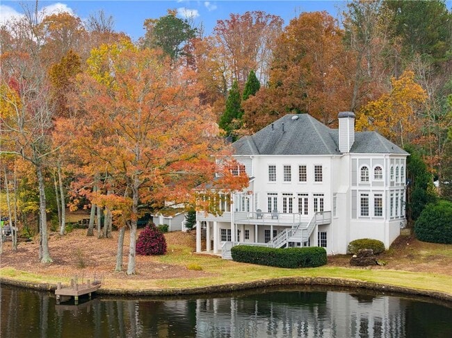 Foto del edificio - 135 Staghound Ct