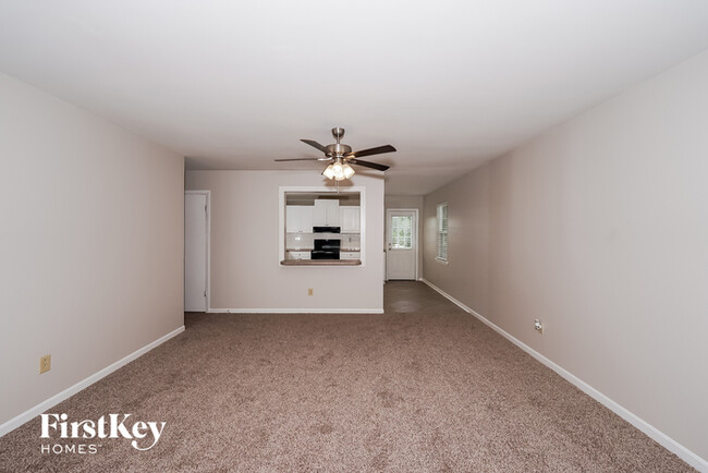 Building Photo - 101 Sunny Brook Ln