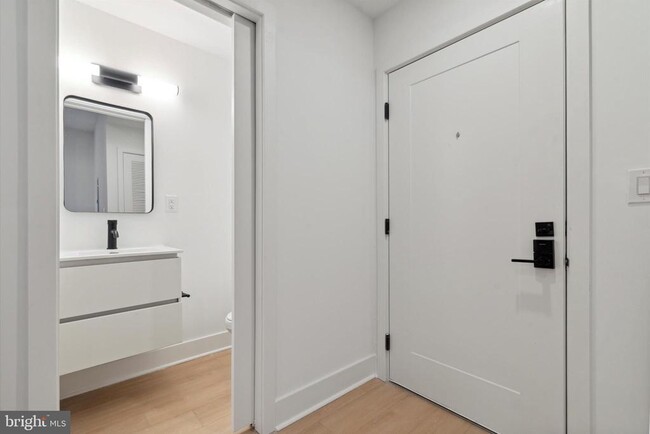 Foto del edificio - 1643 N 2nd St