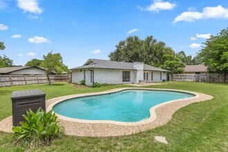 Building Photo - 1105 Spring Breeze Cove