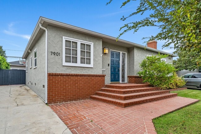 Building Photo - 7901 Westlawn Ave