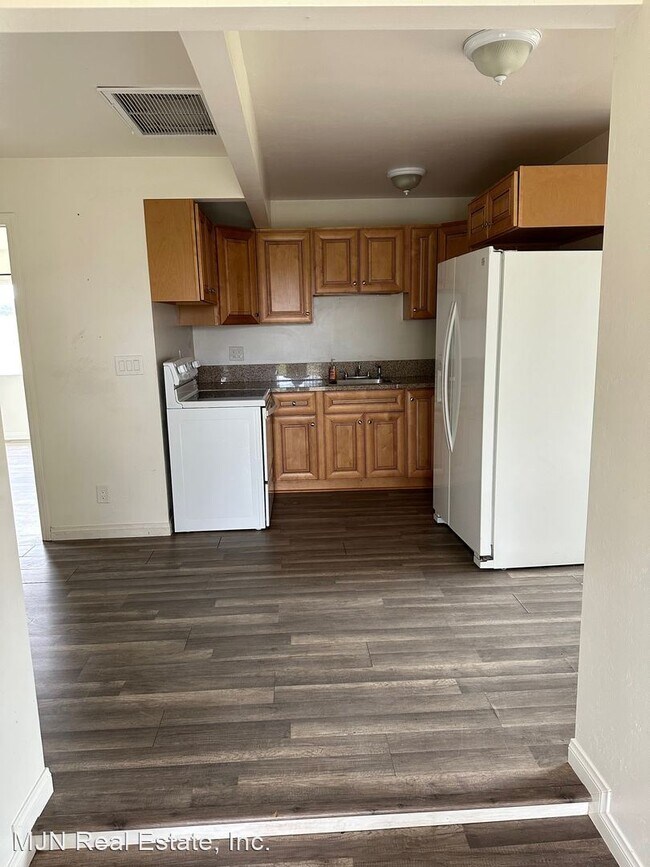 Building Photo - 3 br, 2 bath House - 2232 Ramona St