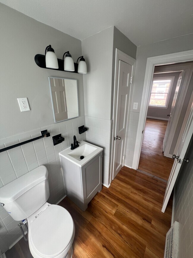 Foto del edificio - 525 E 222nd St