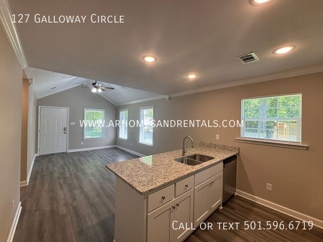 Building Photo - 127 Galloway Cir