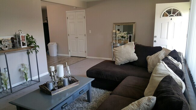 Foto del edificio - 133 S 18th Ave