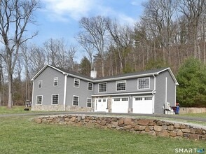 Building Photo - 50 1/2 Mountain Spring Rd