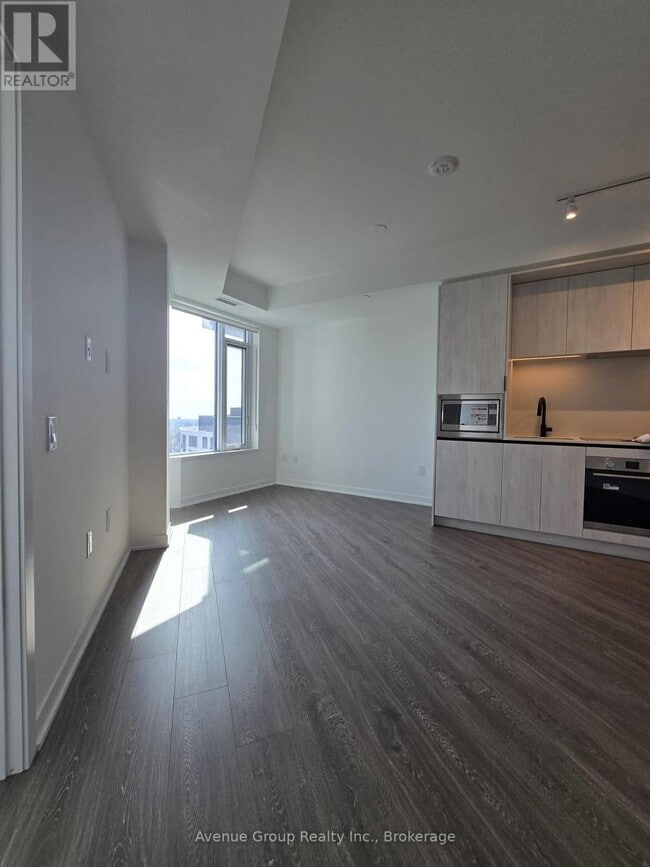 Building Photo - 2495 Eglinton Ave W