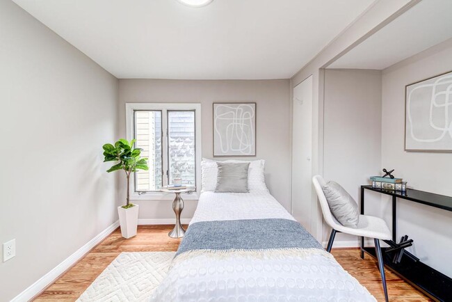 Foto del edificio - Cozy Apartment in the Heart of Old Town!