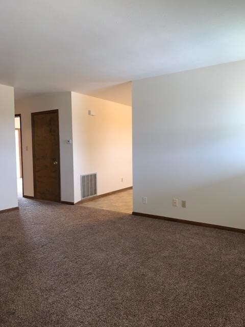 Primary Photo - 4260 South 6th Street #3