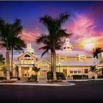 Building Photo - 15610 SW 105th Ln