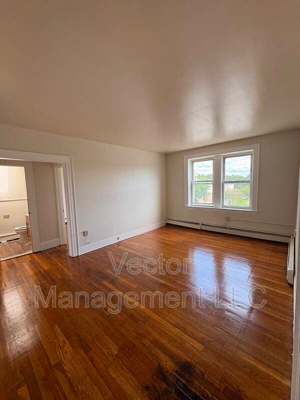 Foto del edificio - 1160 Dixwell Ave